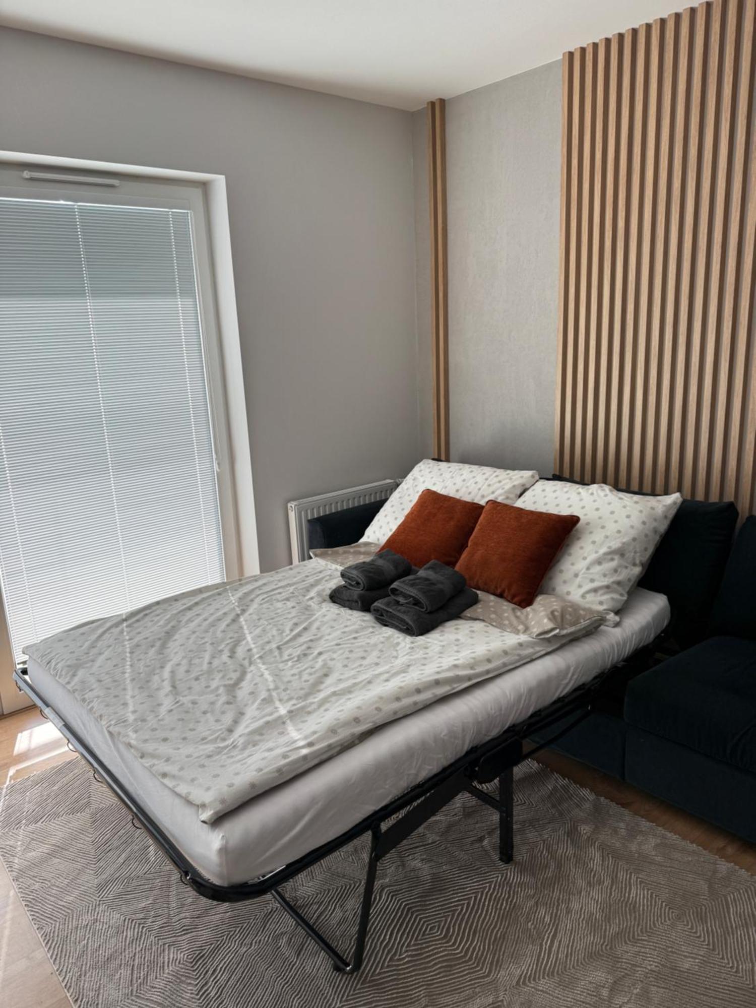 Pb Easystay Апартаменти *